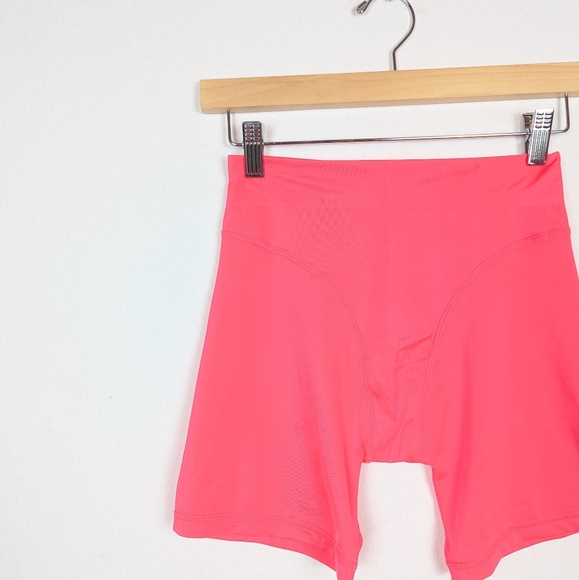 Free People Hot as Hell Hot Pink Biker Shorts Size XS - Picture 3 of 5